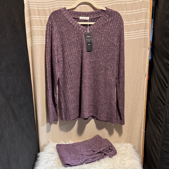 Fantaslook Purple Ribbed Loungewear Set - Picture 3 of 11